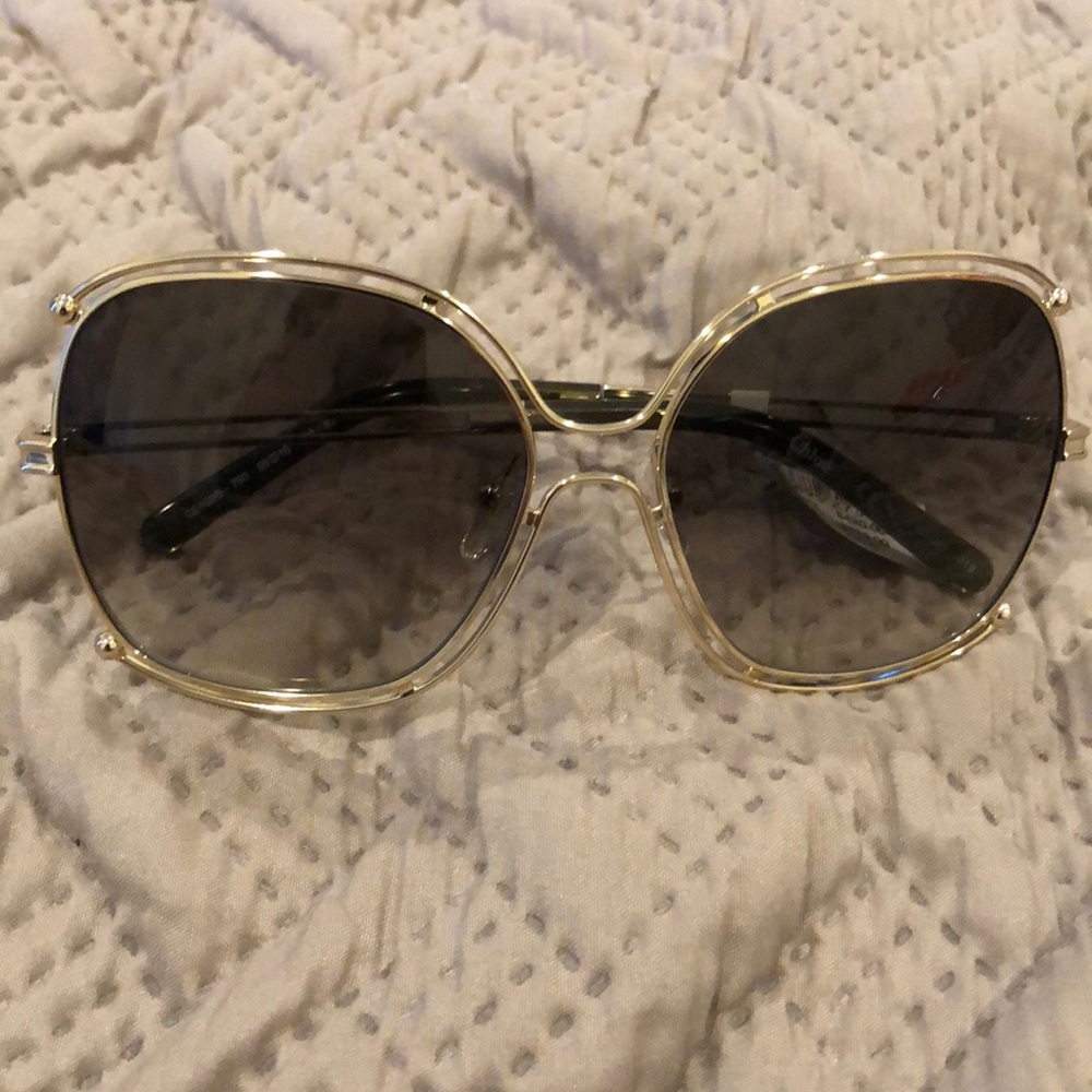 NWT Chloe sunglasses!